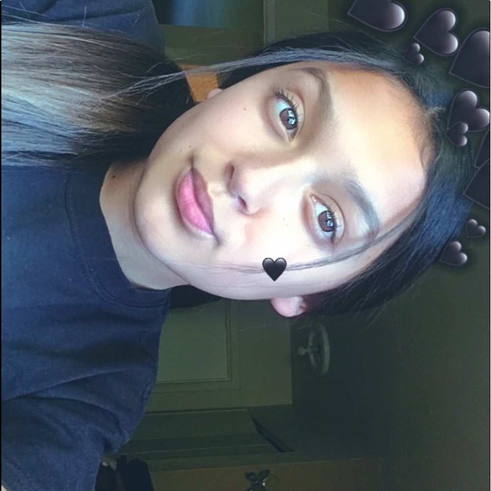 Meet your Posher, Natalie